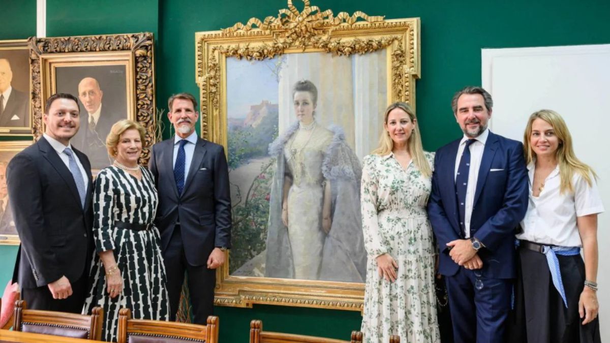 Επιστροφή στην ιστορία του «Ευαγγελισμού»: Η Άννα-Μαρία και η οικογένειά της στο πλευρό του ιστορικού νοσοκομείου 1