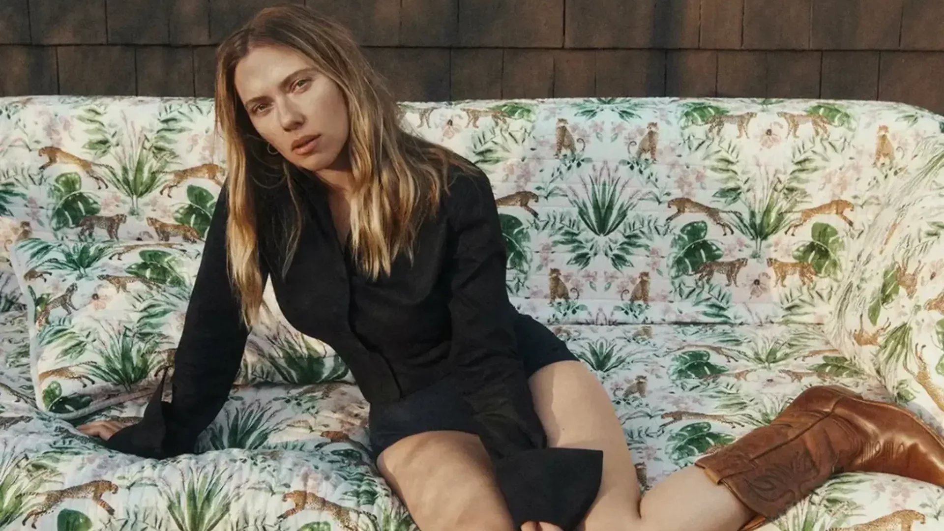 Η Scarlett Johansson με το πιο hot κούρεμα της σεζόν