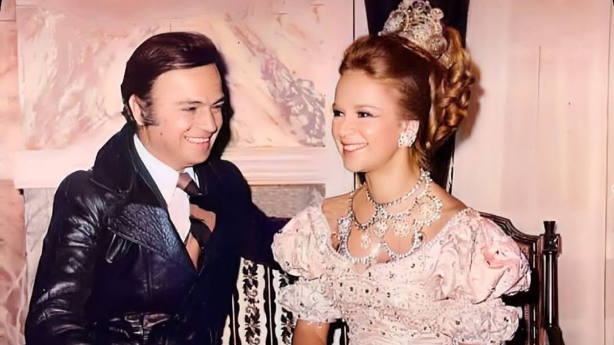 Αλίκη Βουγιουκλάκη: Ο πρώτος της τηλεοπτικός ρόλος ως βασίλισσα Αμαλία στα 70s 1