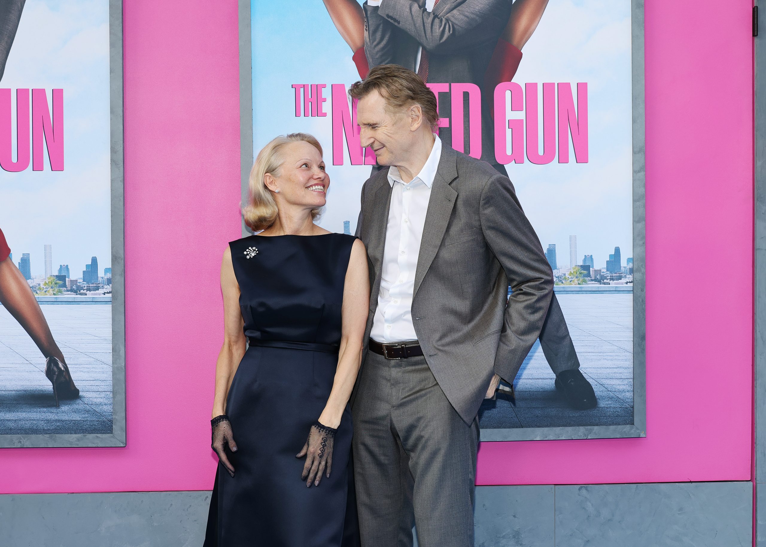 Pamela Anderson για Liam Neeson: «Δεν μπορείς παρά να τον ερωτευτείς» 1
