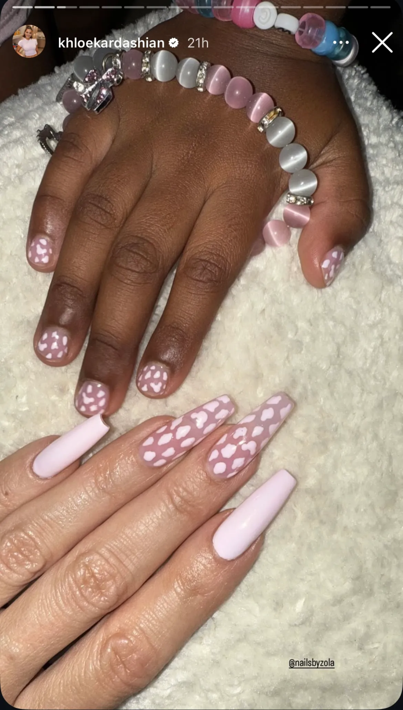 Khloé Kardashian: Έκανε matchy-matchy μανικιούρ με την κόρη της, True 2