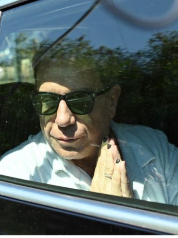 O Γιώργος Μαζωνάκης πήρε εξιτήριο από το Δρομοκαΐτειο: “Σας ευχαριστώ πολύ για την αντιμετώπισή σας” 2