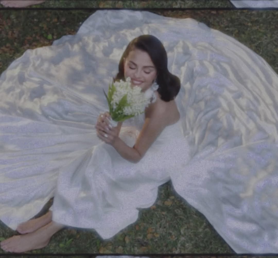 Selena Gomez: Παντρεύτηκε τον αγαπημένο της με το πιο ρομαντικό beauty look 4