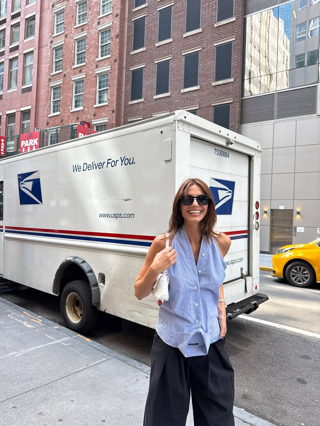 Το φθινοπωρινό χρώμα της Ηλιάνας Παπαγεωργίου που μας εμπνέει για αλλαγή 3