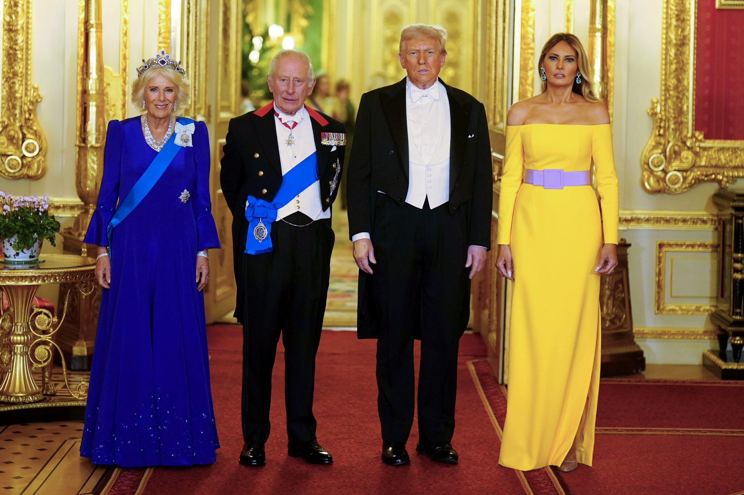 Το στιλιστικό faux pas της Melania Trump στο Windsor – Το κίτρινο φόρεμα που δίχασε το κοινό 1