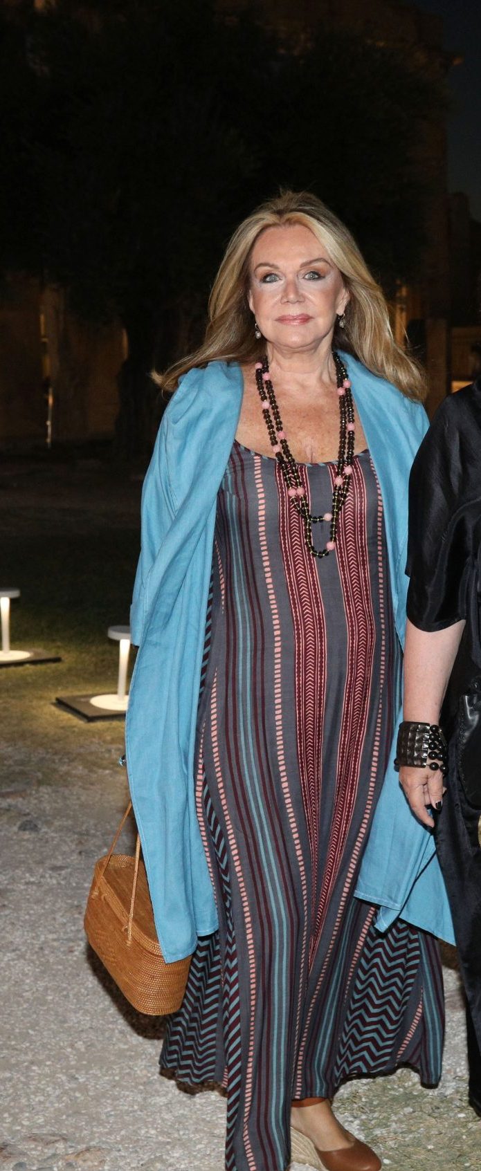 H κομψή εμφάνιση της Όλγας Κεφαλογιάννη και της εορτάζουσας Αγάπης Πολίτη σε εκδήλωση του Υπουργείου Τουρισμού 3