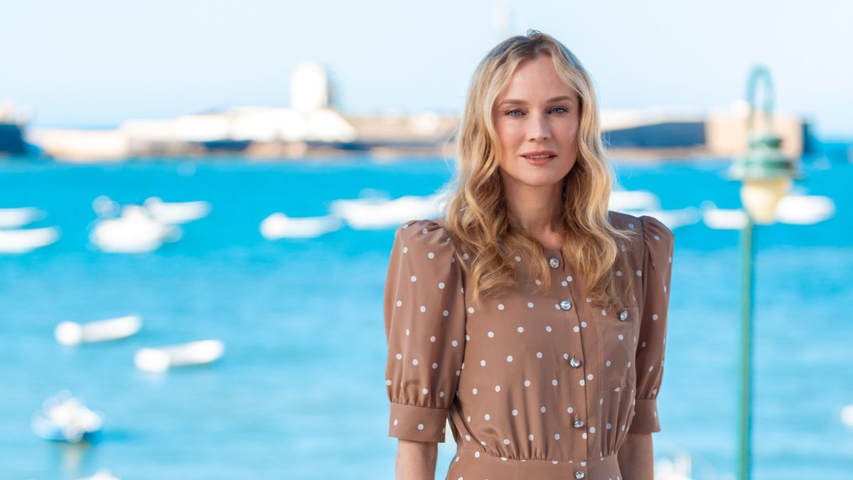 Η Diane Kruger με το ιδανικό φόρεμα για την εποχή – Είναι τάση 1
