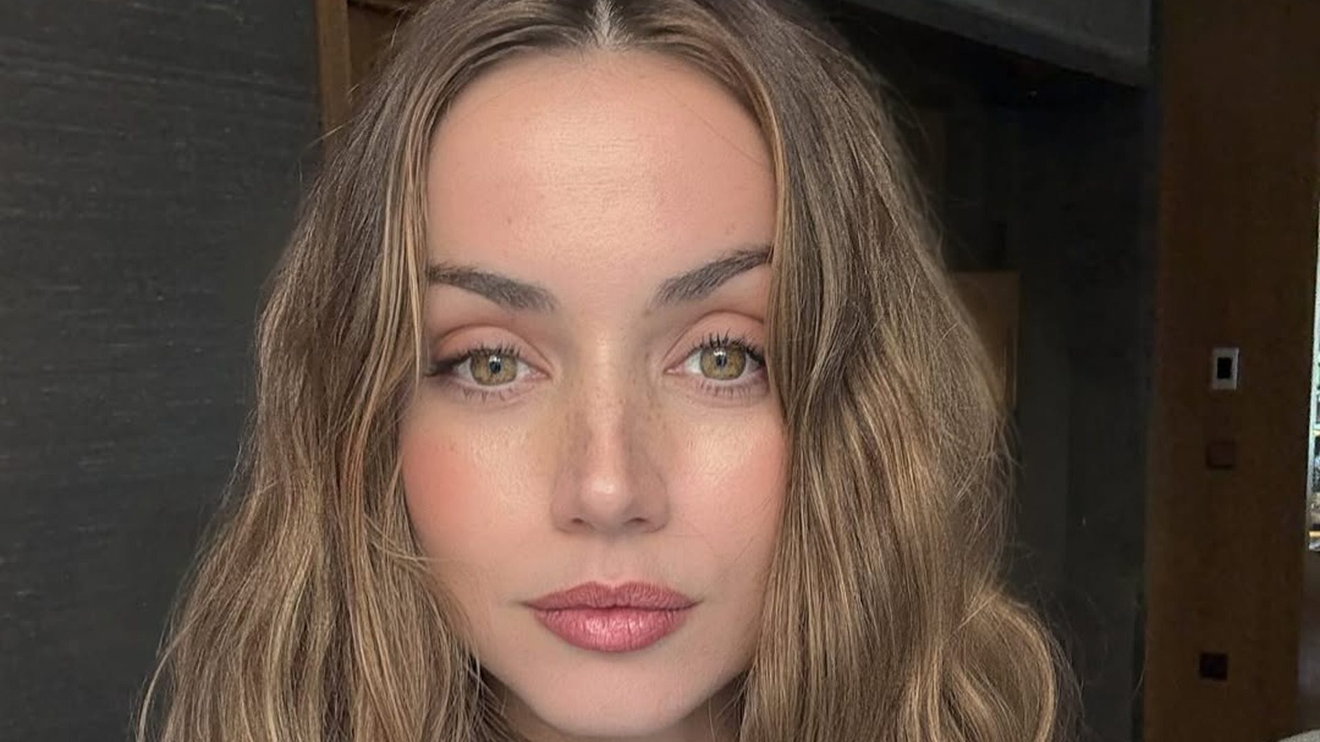 5 εύκολοι τρόποι για να κάνετε update στα μαλλιά σας το φθινόπωρο 1