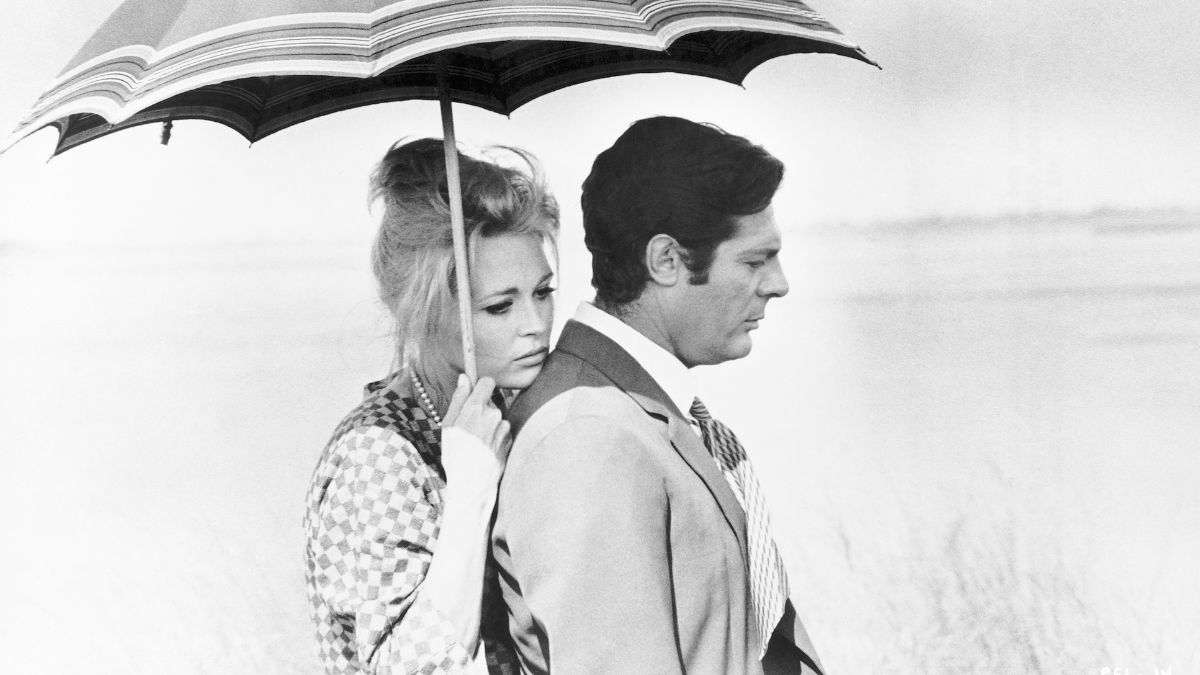 Marcello Mastroianni: Η ζωή, οι εμβληματικές ταινίες και ο έρωτας που σημάδεψε τον αντιστάρ του ιταλικού κινηματογράφου 1