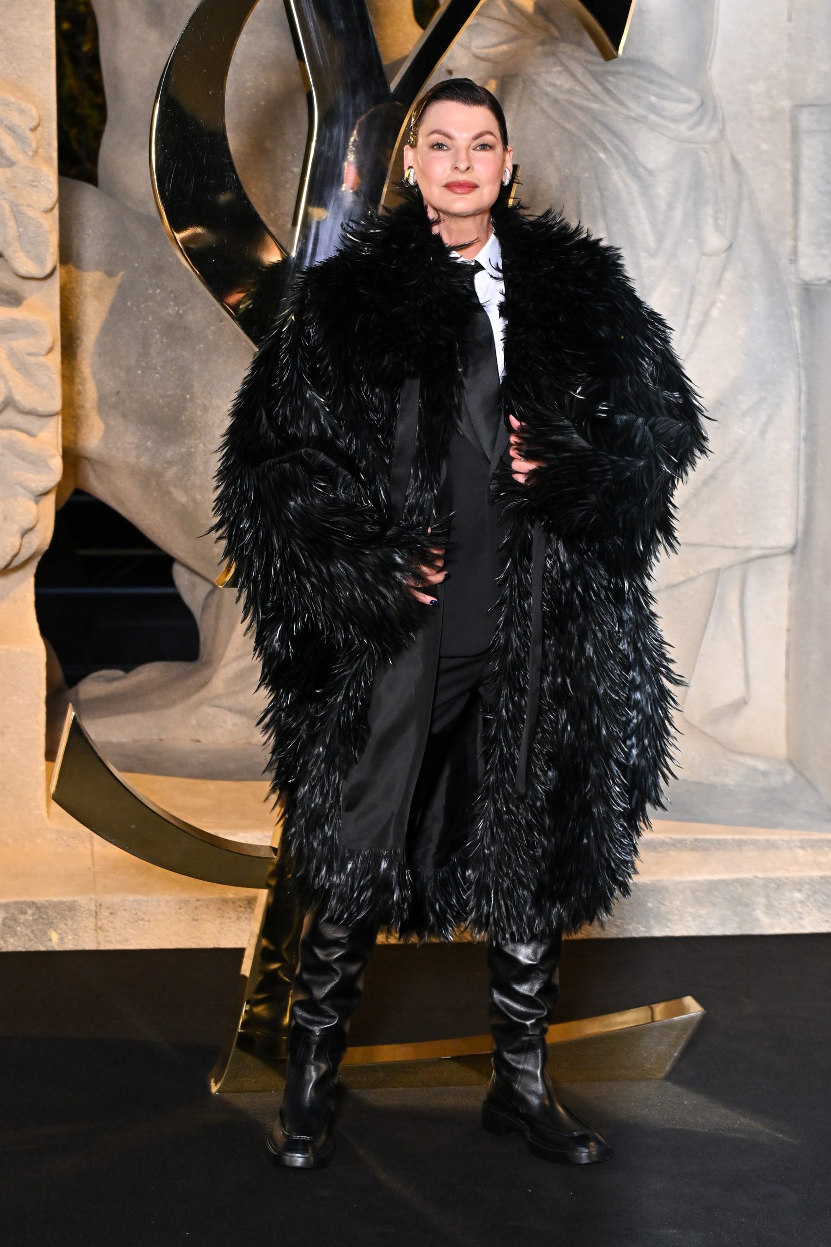 Linda Evangelista – Η ανανεωμένη εμφάνιση που συζητήθηκε στο Παρίσι 2