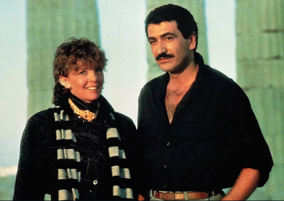 Όταν η Diane Keaton γύρισε ταινία στη Μύκονο μαζί με τον Γιώργο Βογιατζή 1