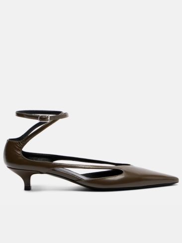 Χειμώνας 2025: Αυτές είναι οι αποχρώσεις που θα κυριαρχήσουν στη μόδα 11