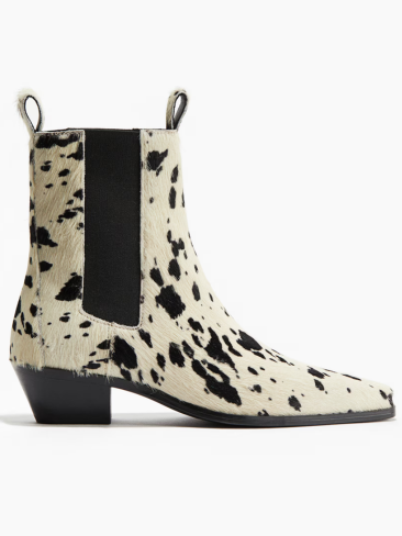 Οι cowboy boots επιστρέφουν -Πώς να τις φορέσετε το 2025, plus, οι ωραιότερες 6