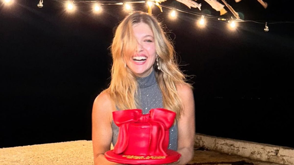 Τα γενέθλια της Κλ. Ανδριολάτου στους Παξούς έγιναν viral- Το ζεϊμπέκικο, οι φίλοι από το Maestro και το συγκινητικό της μήνυμά 1