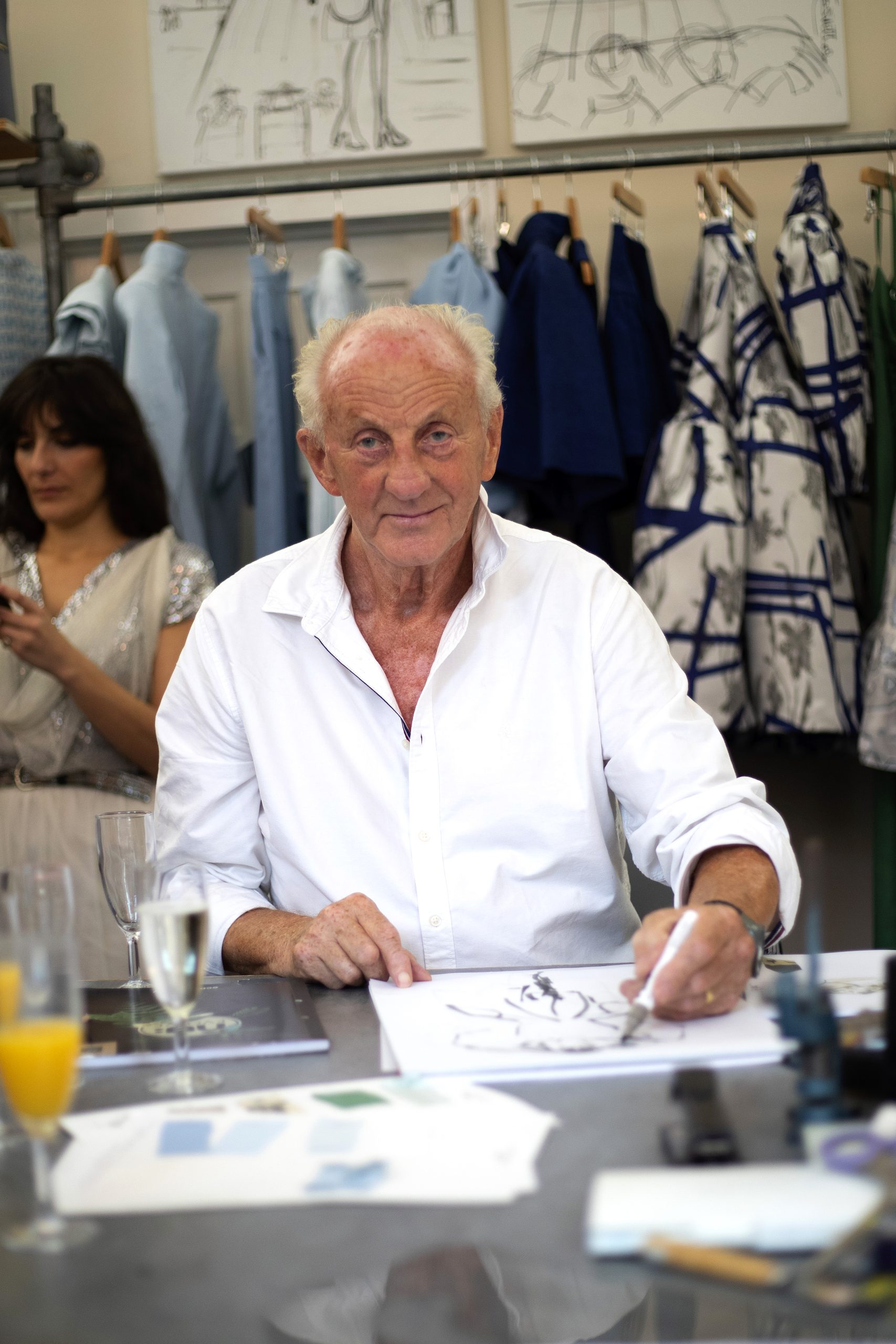 Έφυγε από τη ζωή ο Paul Costelloe: Ο σχεδιαστής που έντυσε μια εποχή και σφράγισε την εικόνα της πριγκίπισσας Diana 2