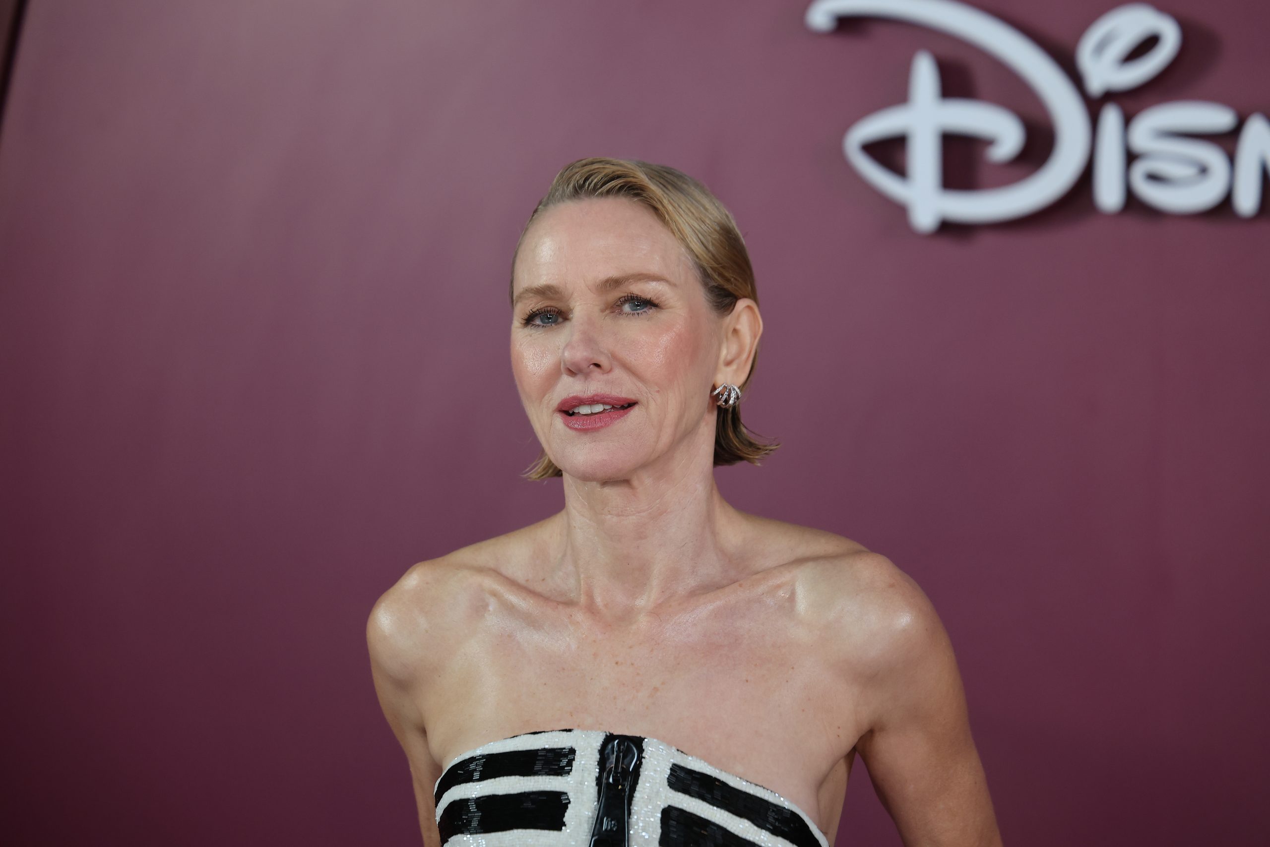 Η Naomi Watts «τολμά να το πει»- Μιλάει για όλες τις αλήθειες που ντρεπόμαστε (ακόμα) να πούμε ως γυναίκες