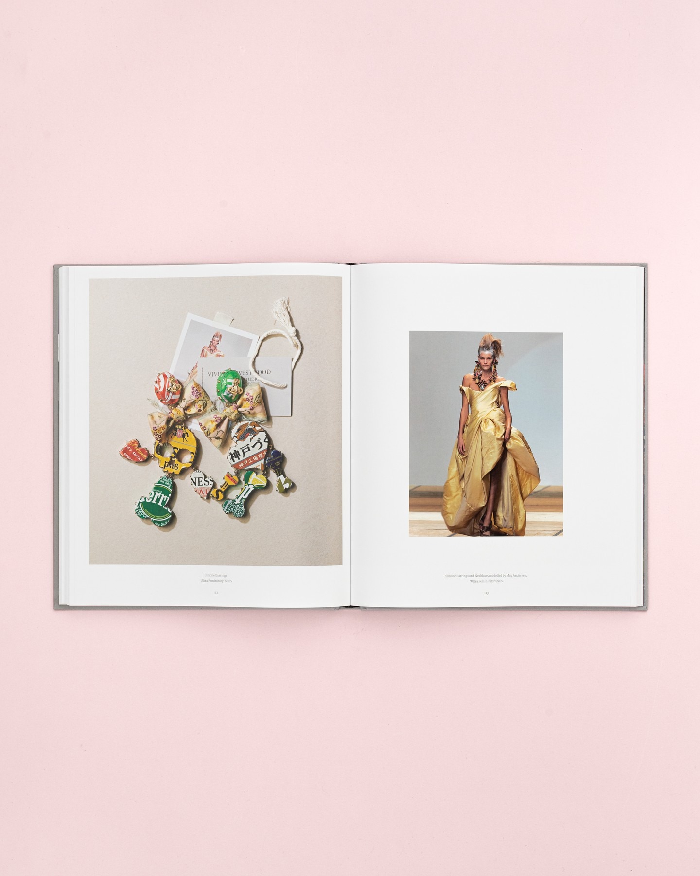 Vivienne Westwood & Jewellery: Ολόκληρο το αρχείο κοσμημάτων της σχεδιάστριας σε ένα βιβλίο 5