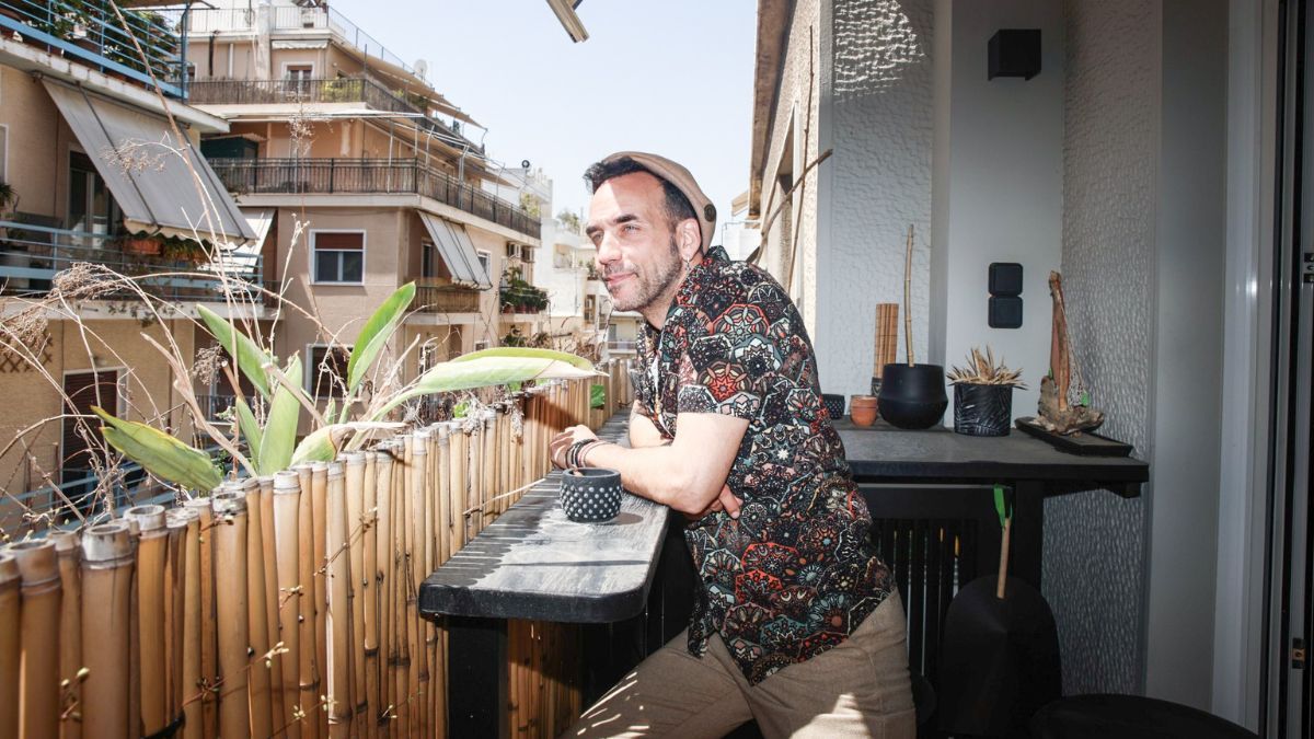 Πάνος Μουζουράκης – Σε πρώτο Ενικό: «Ό,τι θέλεις πάρα πολύ, γίνεται»