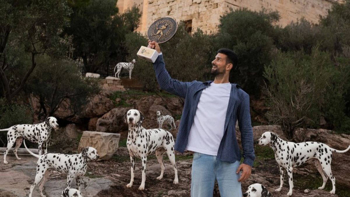 Νόβακ Τζόκοβιτς: Γιόρτασε την 101η νίκη του στην Ακρόπολη – Η viral φωτογραφία με τα σκυλιά Δαλματίας 1