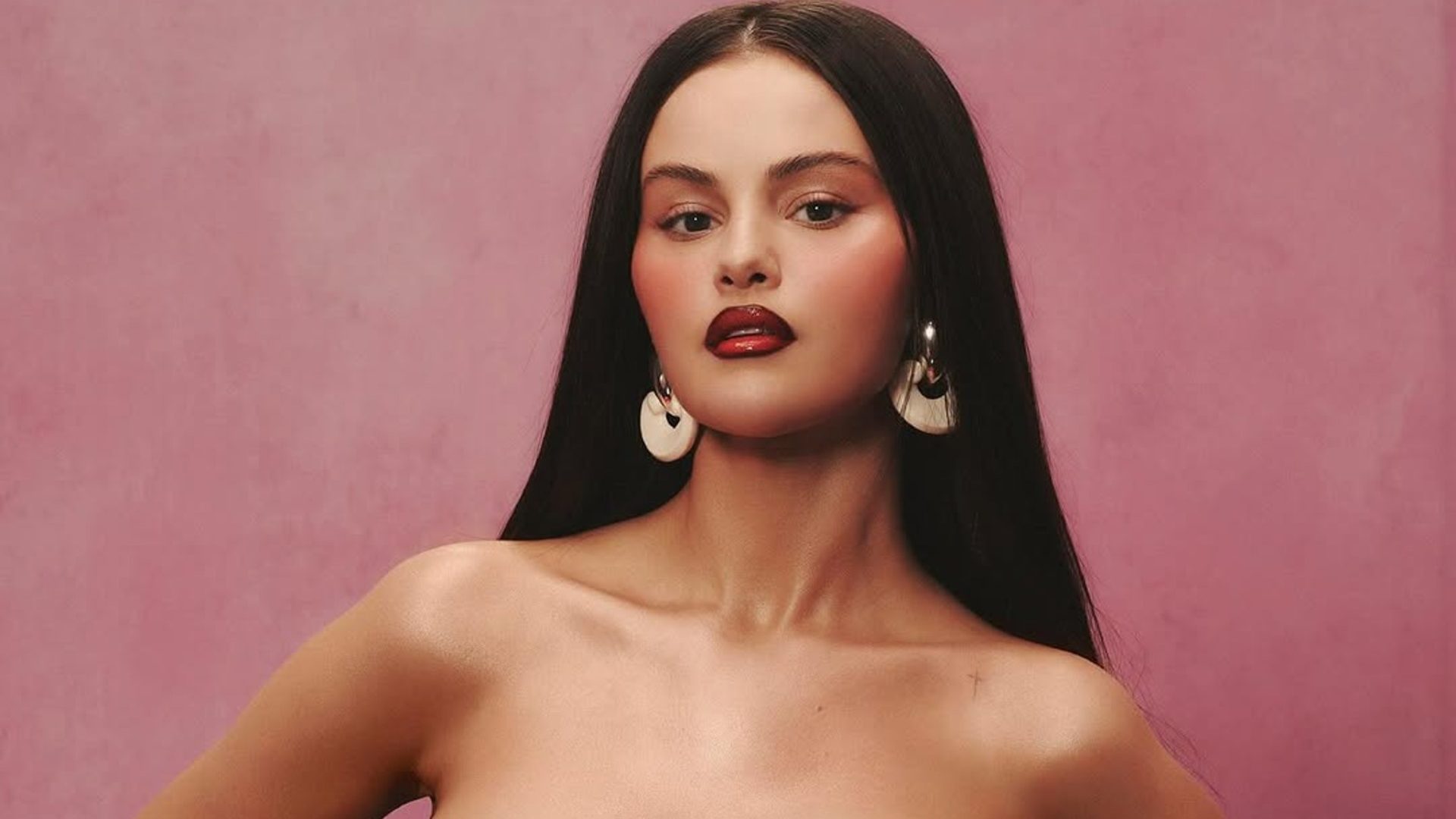 Το καινούριο mani της Selena Gomez είναι υπέροχο