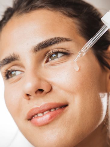 4 αντιγηραντικοί οροί ματιών για λιγότερες ρυτίδες και ξεκούραστο βλέμμα 2