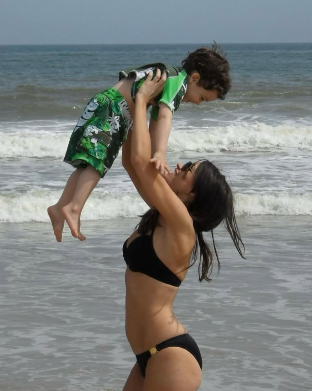 Kimberly Guilfoyle: Ποιος είναι ο 19χρονος μοναχογιός της που εγκαταστάθηκε μαζί της στην Αθήνα 4