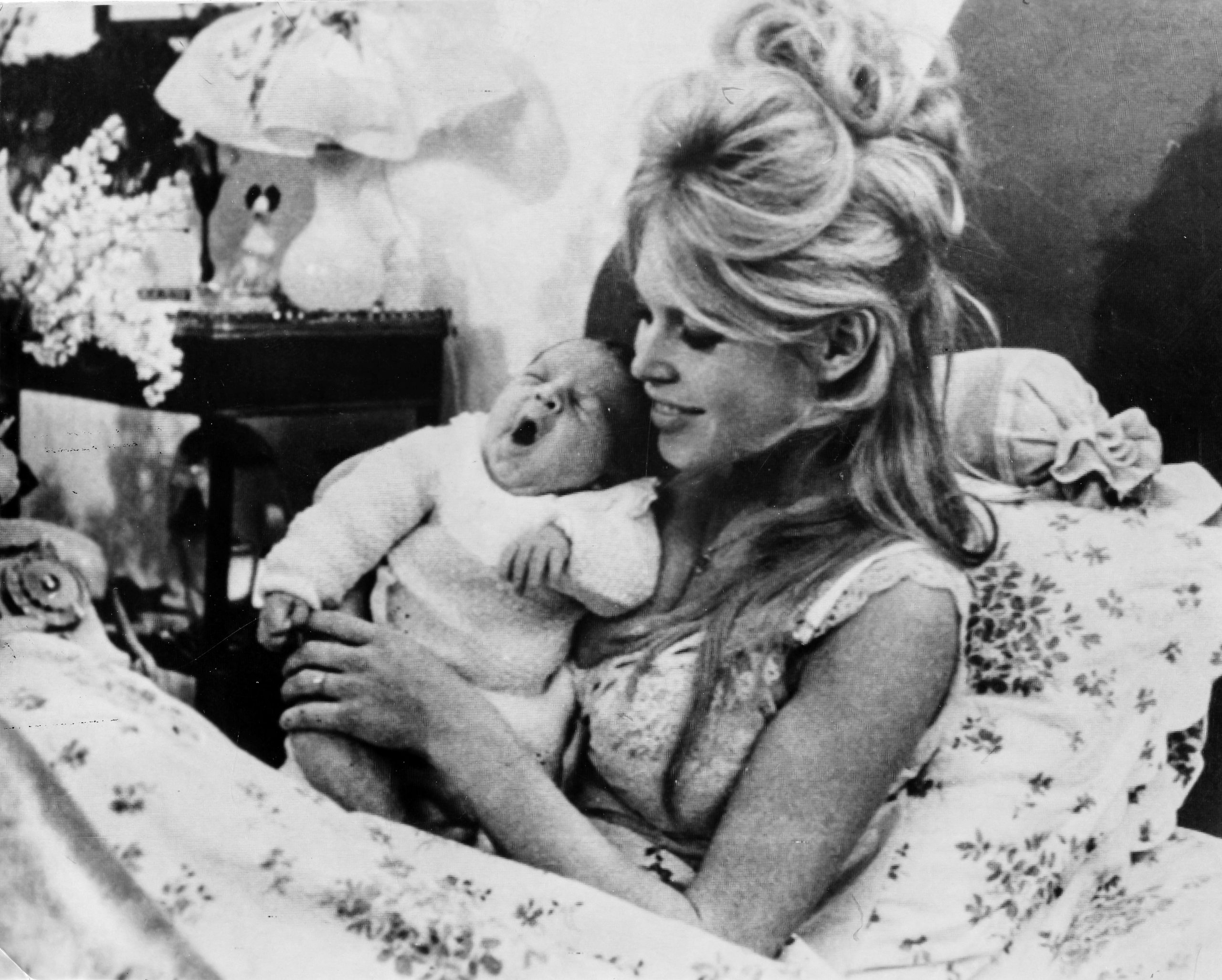 Brigitte Bardot: Η δύσκολη σχέση με τον μοναχογιό της Nicolas 1