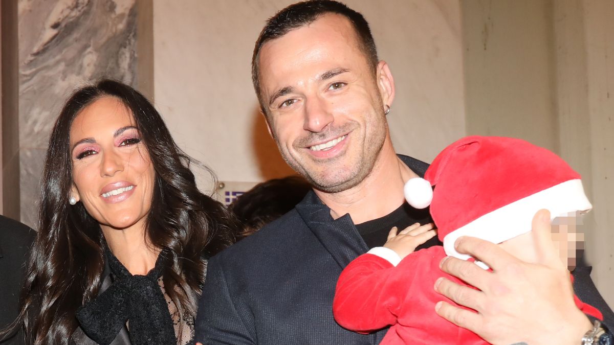 Ανθή Βούλγαρη: Τα δάκρυα συγκίνησης on air μόλις αναφέρθηκε στον γιο της – «Σήμερα θα πάμε να πούμε τα κάλαντα»