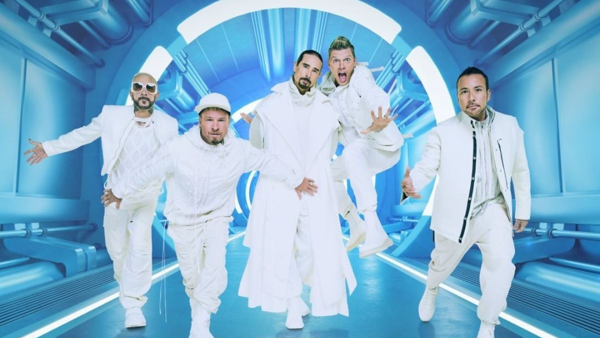 Οι Backstreet Boys αναβιώνουν το βίντεο του «I Want It That Way» 26 χρόνια μετά 1