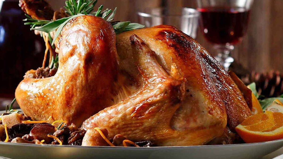 Η πιο ζουμερή γεμιστή γαλοπούλα από την Αργυρώ Μπαρμπαρίγου 1