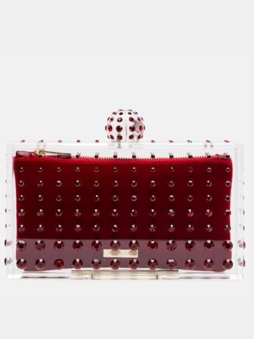 Red Alert: 10 κομμάτια για να ντυθείτε στην πιο φλογερή απόχρωση των γιορτών 6