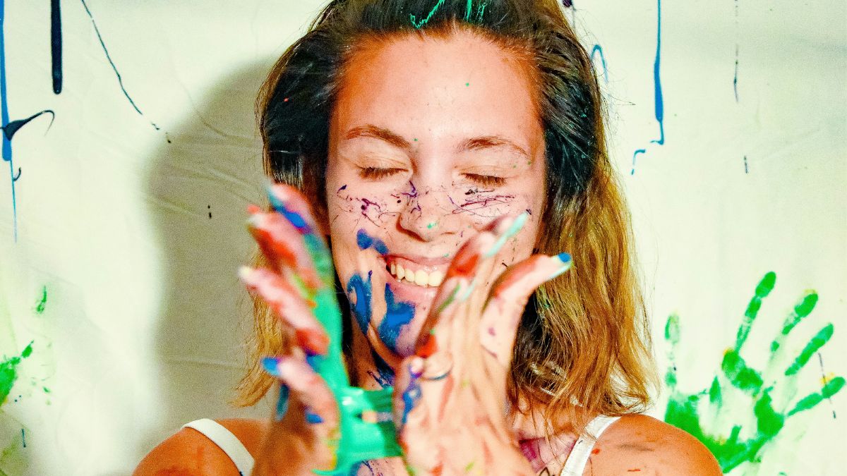 «You look happier όταν τα κάνεις λίγο θάλασσα»: Το νέο trend που μάς δίνει επιτέλους χώρο να είμαστε άνθρωποι 1