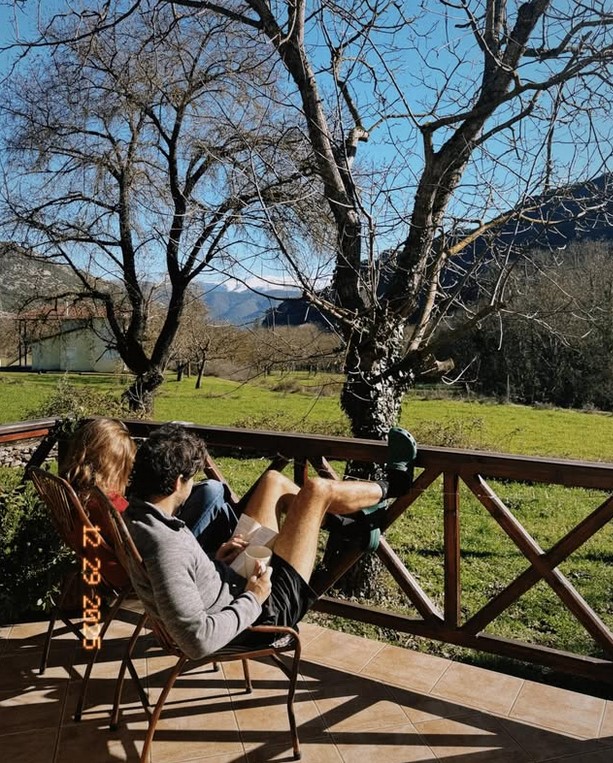 Η Κλέλια Ανδριολάτου απολαμβάνει τα Χριστούγεννα στα Καλάβρυτα 6