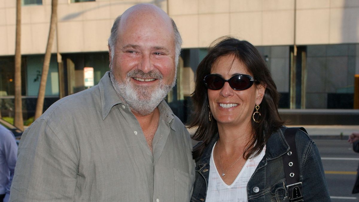 Σοκ στο Χόλιγουντ: Ο Rob Reiner και η σύζυγός του Michele βρέθηκαν νεκροί – Πηγές αναφέρουν ότι φέρεται να τους σκότωσε ο γιος τους