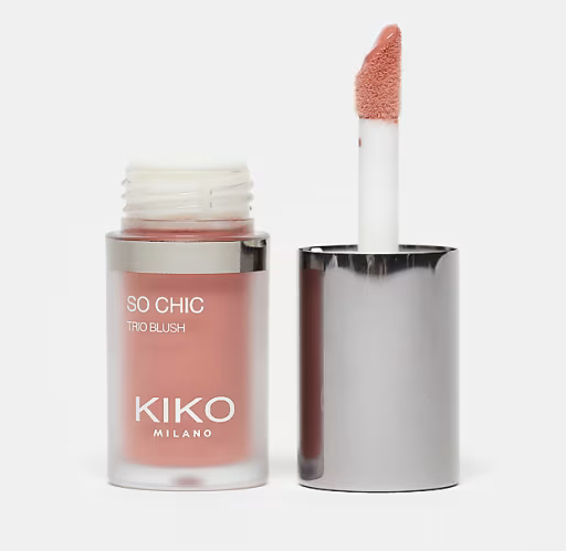 Υγρά ρουζ: Η λεπτομέρεια που αλλάζει όλο το μακιγιάζ 4