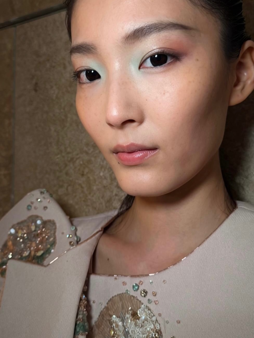 Giorgio Armani Privé Couture SS26: Το μακιγιάζ ματιών που έφερε φρεσκάδα στην πασαρέλα 3