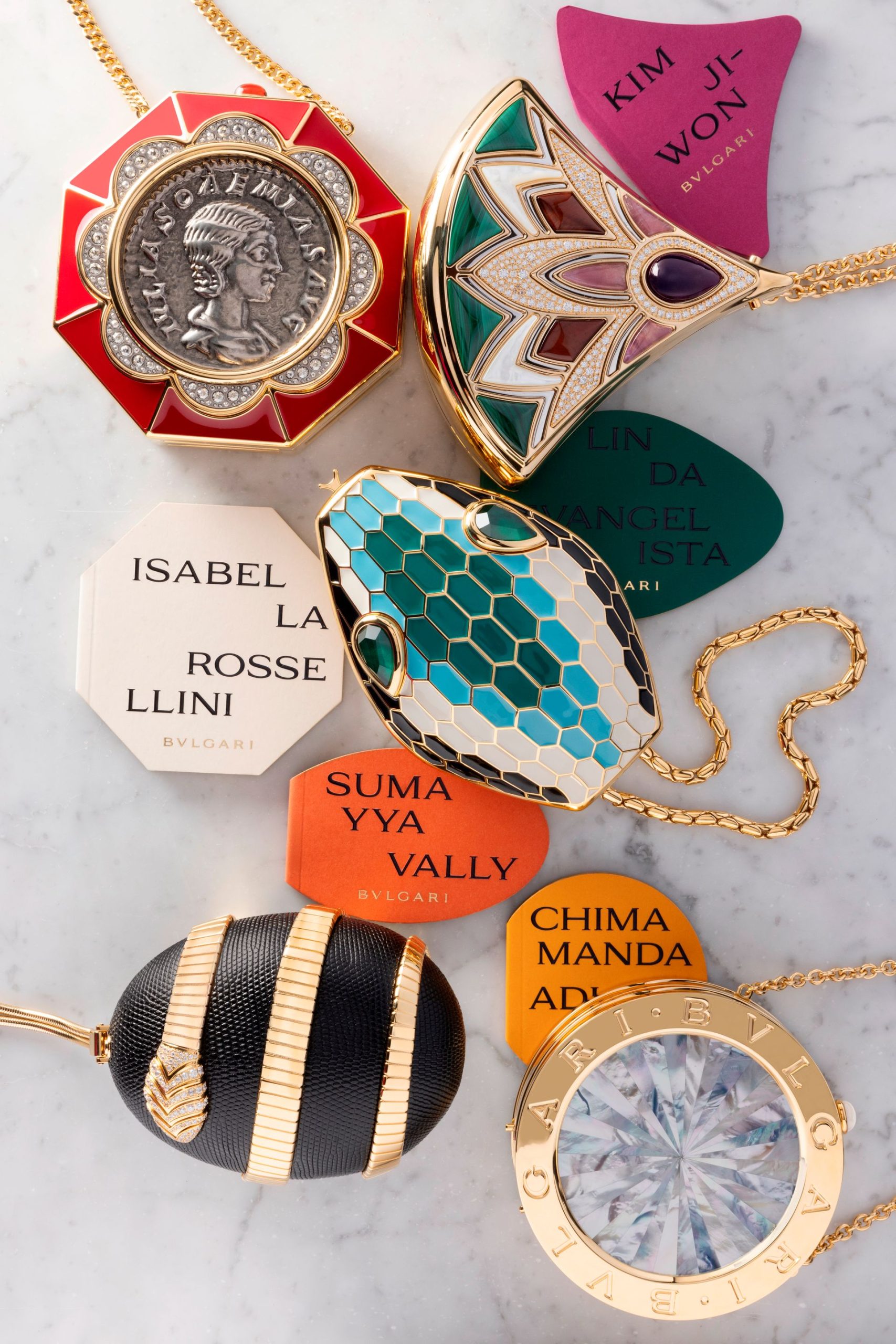 Bvlgari Icons: Το κινητό δεν έχει θέση στις νέες τσάντες – έργα τέχνης της Mary Katrantzou 3