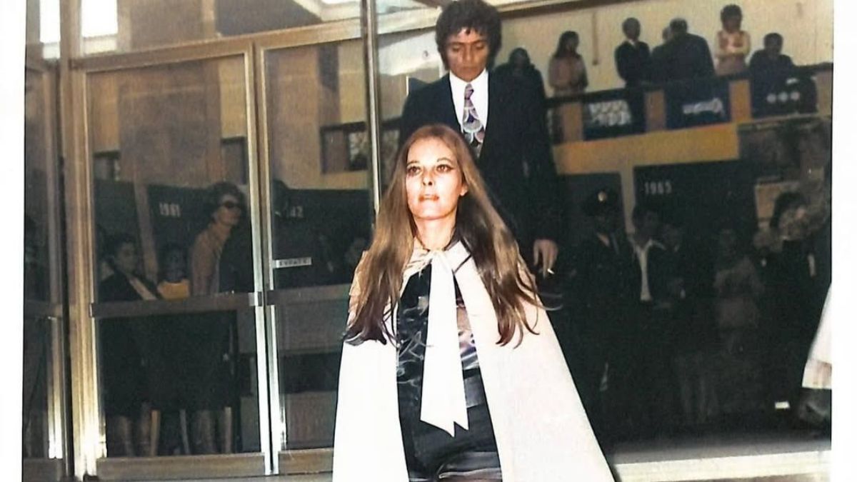 Τραβώντας τα φλας: Η Χαριτίνη Καρόλου στο φεστιβάλ κινηματογράφου της Θεσσαλονίκης το 1971 1