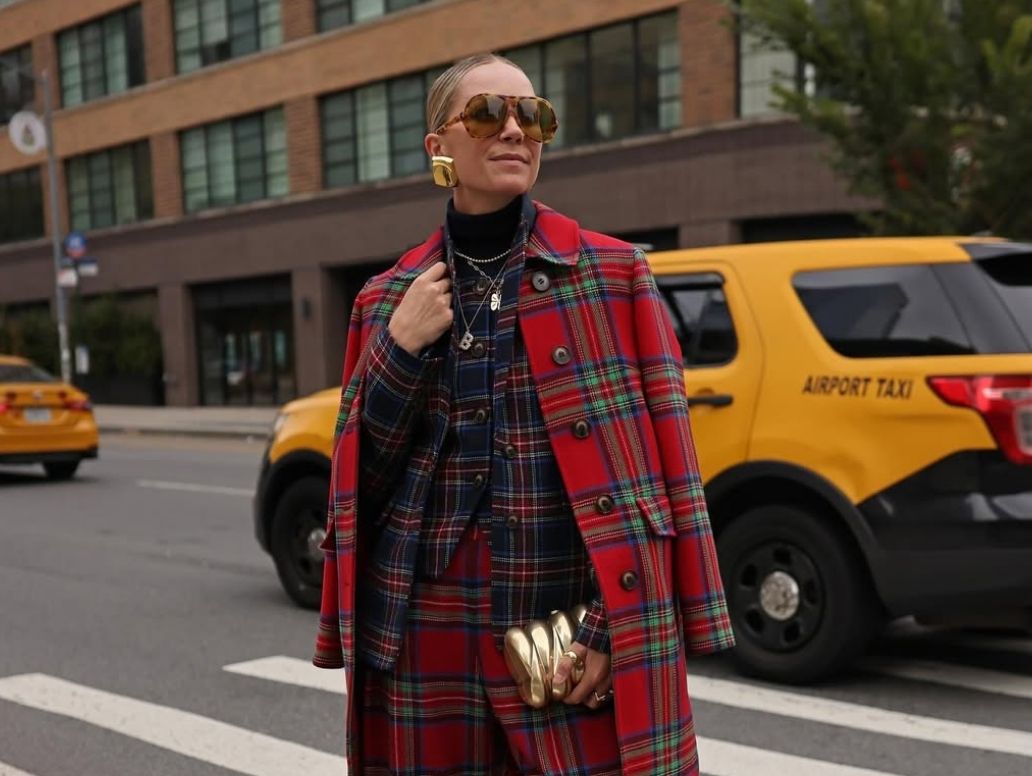 Πώς να φορέσετε το καρό για να μη δείχνει casual 1