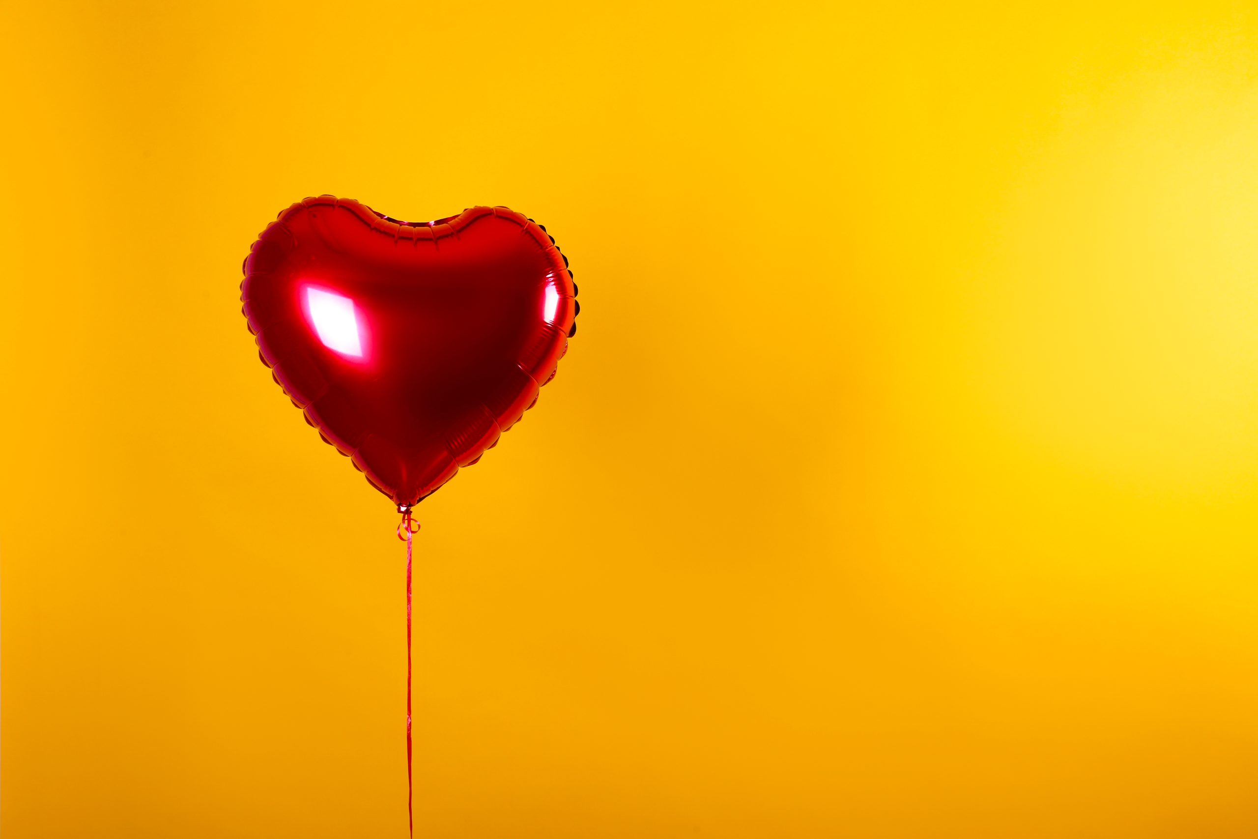 Πώς να οργανώσετε το απόλυτο solo date night για τον Άγιο Βαλεντίνο 1