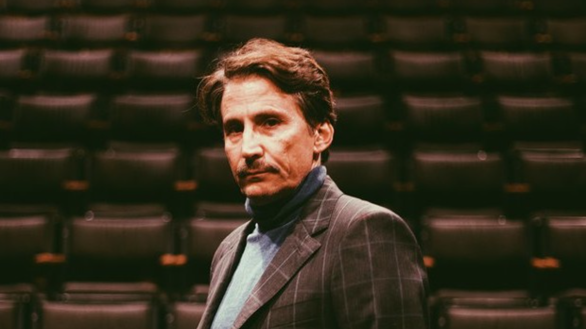 Ποιος είναι ο Δημήτρης Τάρλοου, ο εγγονός του Μ. Καραγάτση που παίζει στη «Μεγάλη Χίμαιρα» 1