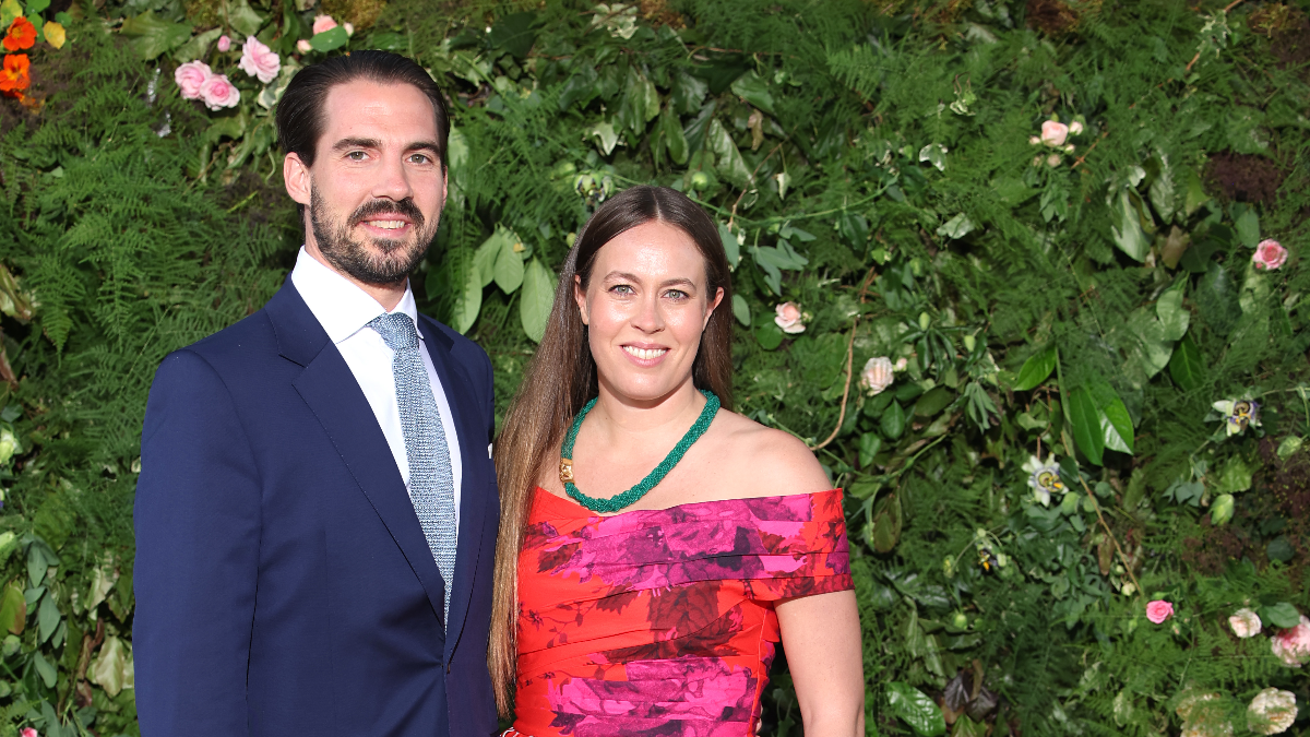 Nina Flohr και Φίλιππος Ντε Γκρες κάνουν διακοπές στις Άλπεις