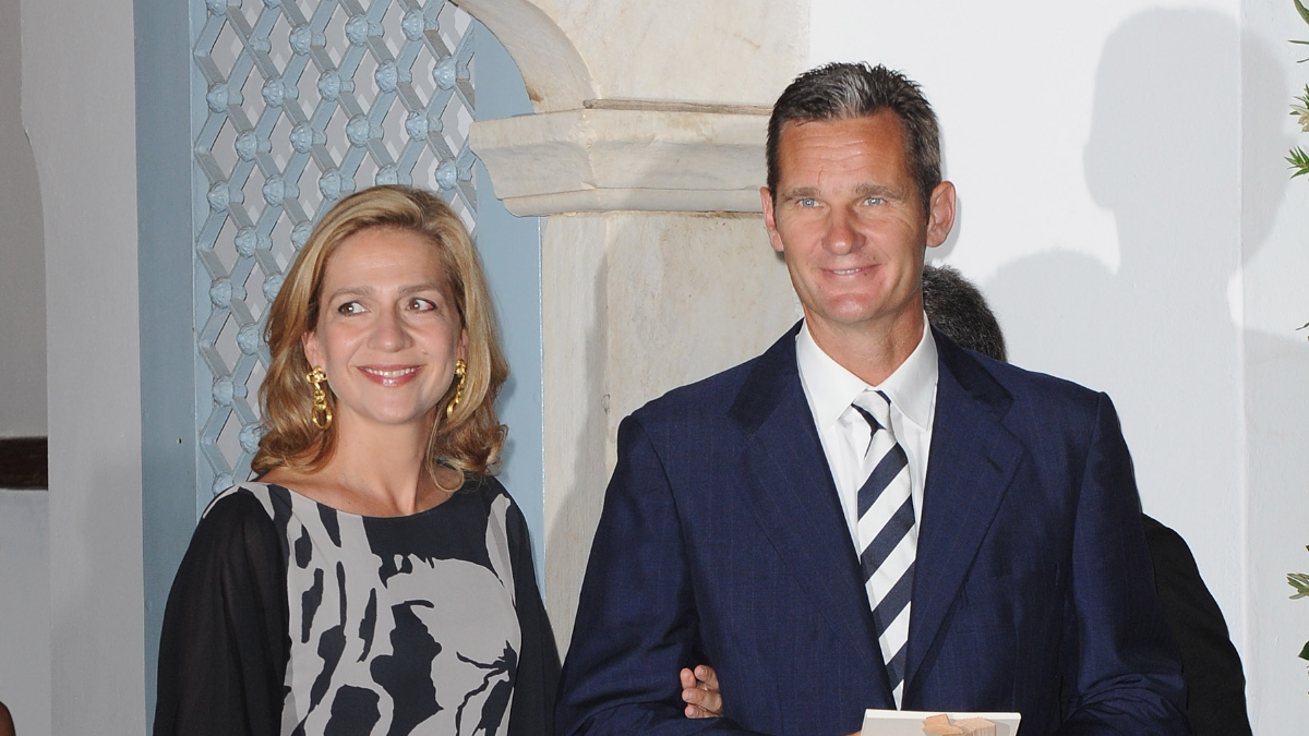 Όταν παπαράτσι συνέλαβαν τον σύζυγο της Infanta Cristina να την απατά, εκείνος απάντησε απλώς «Συμβαίνουν αυτά»