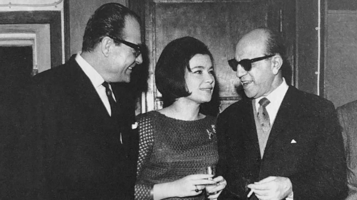 Τζένη Καρέζη- Η σπάνια φωτογραφία με τον Λ. Κωνσταντάρα και τον Κ. Μουσούρη σε διάλειμμα εορταστικής ραδιοφωνικής εκπομπής 1