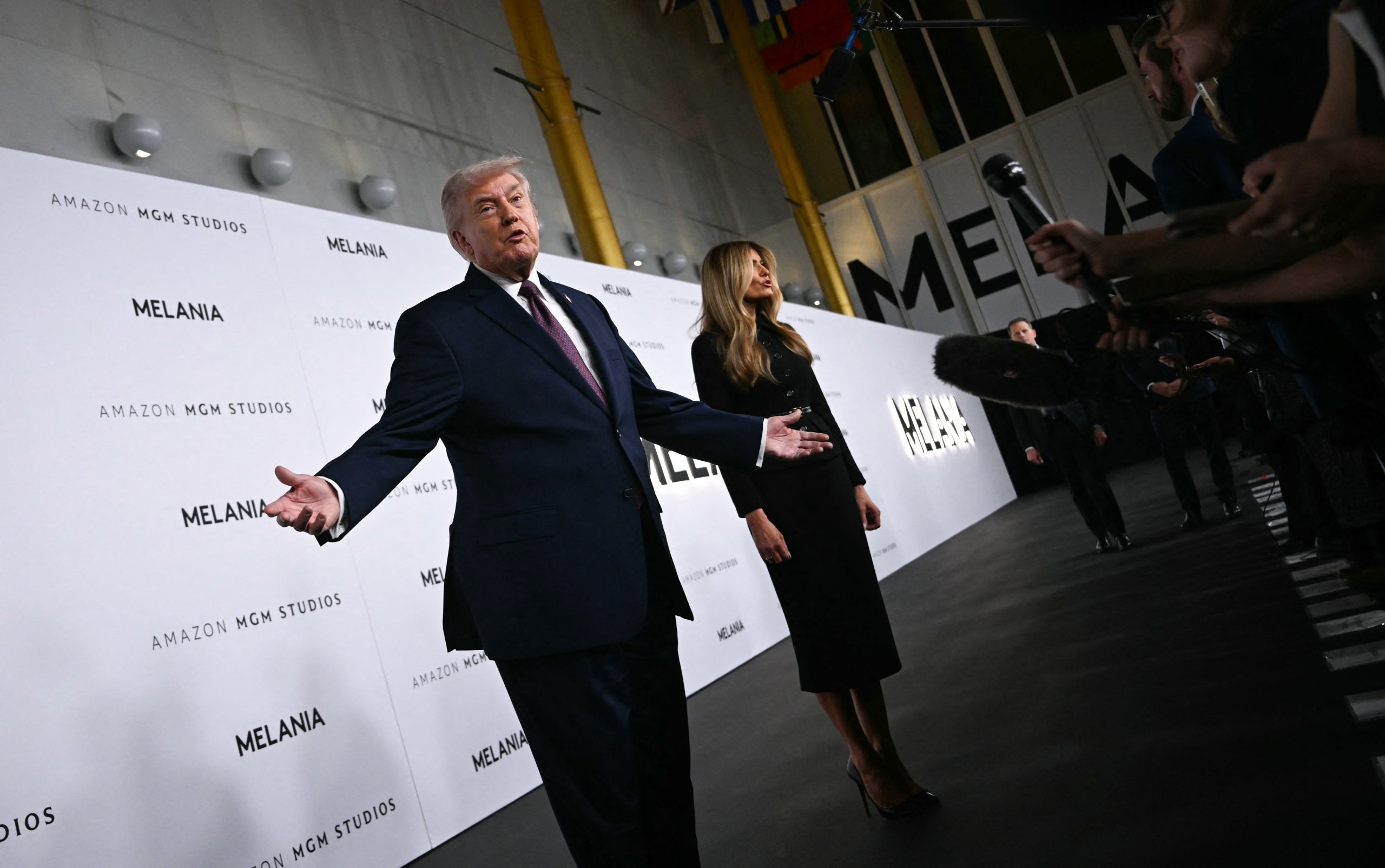 Όσα έγιναν στην πρεμιέρα της Melania στον Λευκό Οίκο: Το ντοκιμαντέρ και η επιβλητική εμφάνιση της απόλυτης Πρώτης Κυρίας 1