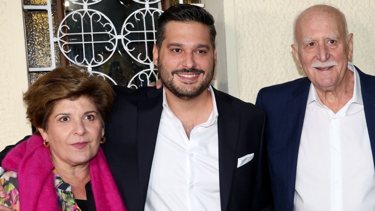 Κηδεία Γιώργου Παπαδάκη: Βαρύ το κλίμα στο τελευταίο αντίο στη Ριτσώνα 1