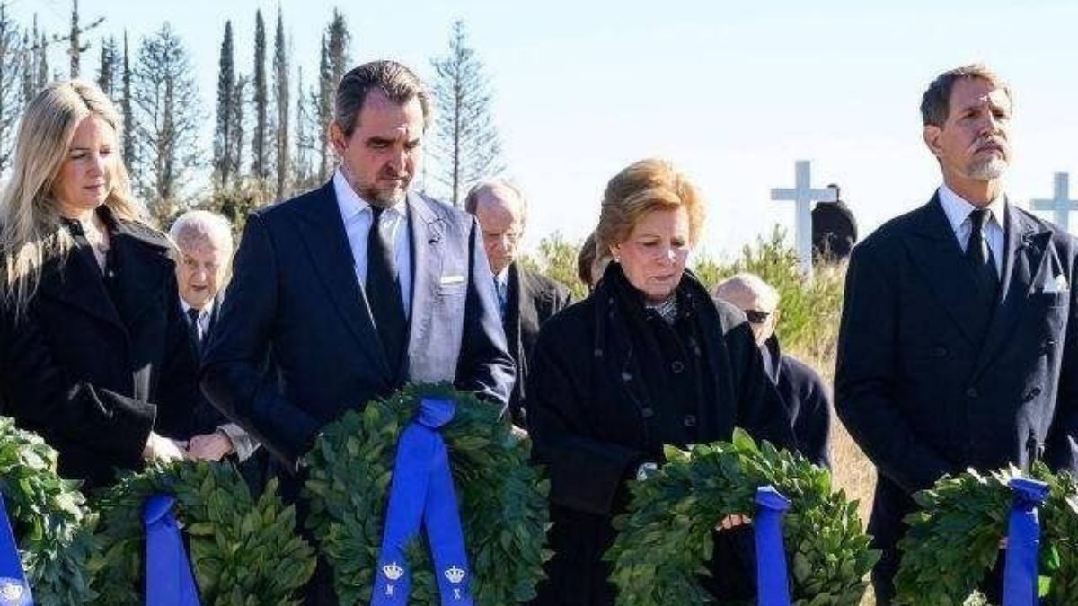 Μνημόσυνο τέως βασιλιά Κωνσταντίνου στο Τατόϊ: Σε στενό οικογενειακό κύκλο τρία χρόνια μετά τον θάνατό του 1