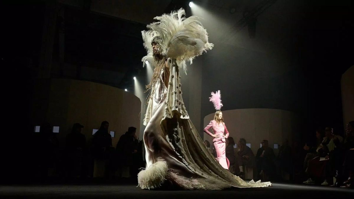 Valentino: Ο Alessandro Michele έστησε ένα από τα πιο φανταστικά shows της χρονιάς 1