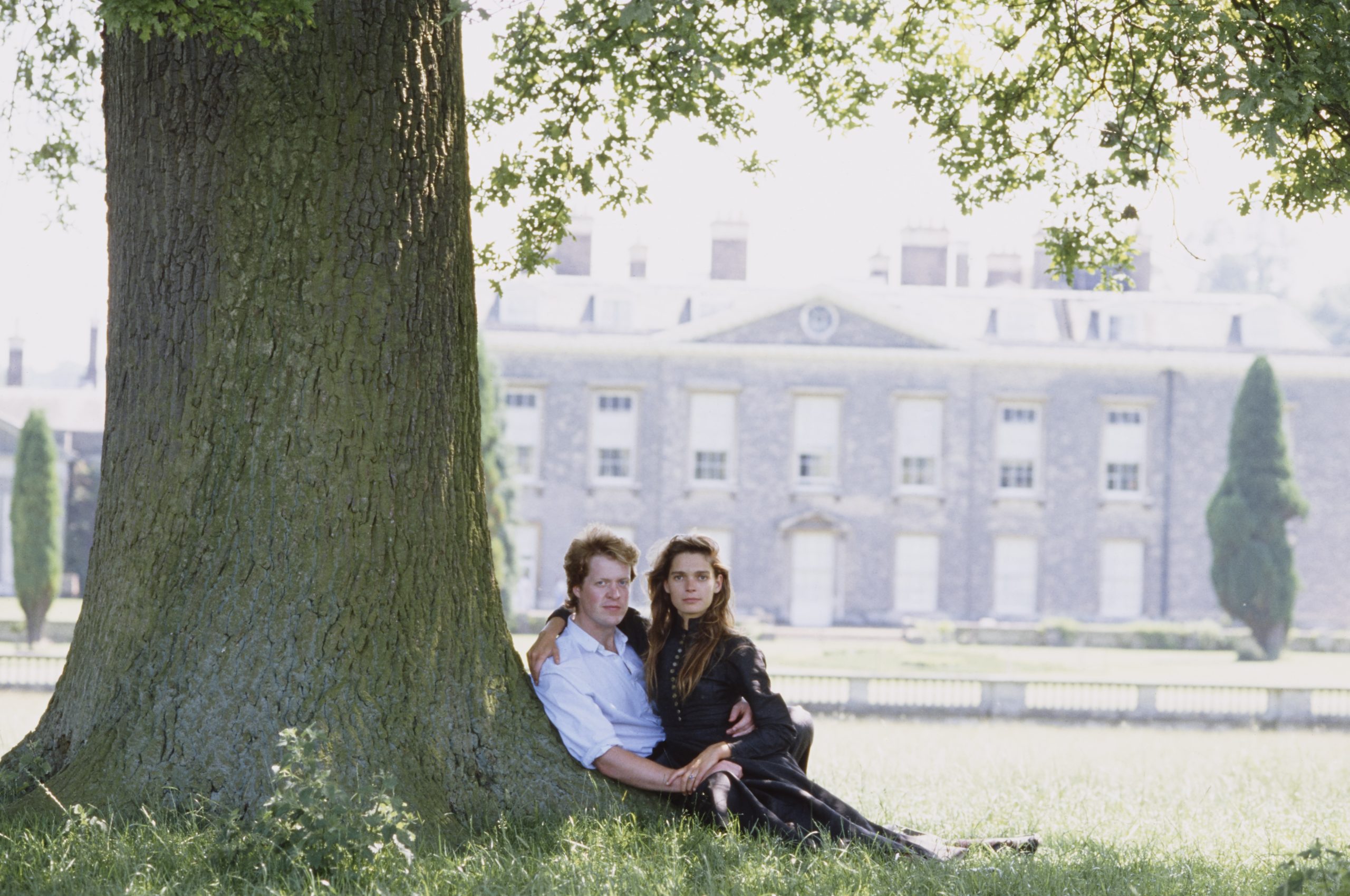 Από το «ομορφότερο κορίτσι του κόσμου» στην αρχαιολόγο που του έκλεψε την καρδιά- Η ερωτική ζωή του αδερφού της Diana ξανά στο προσκήνιο 2