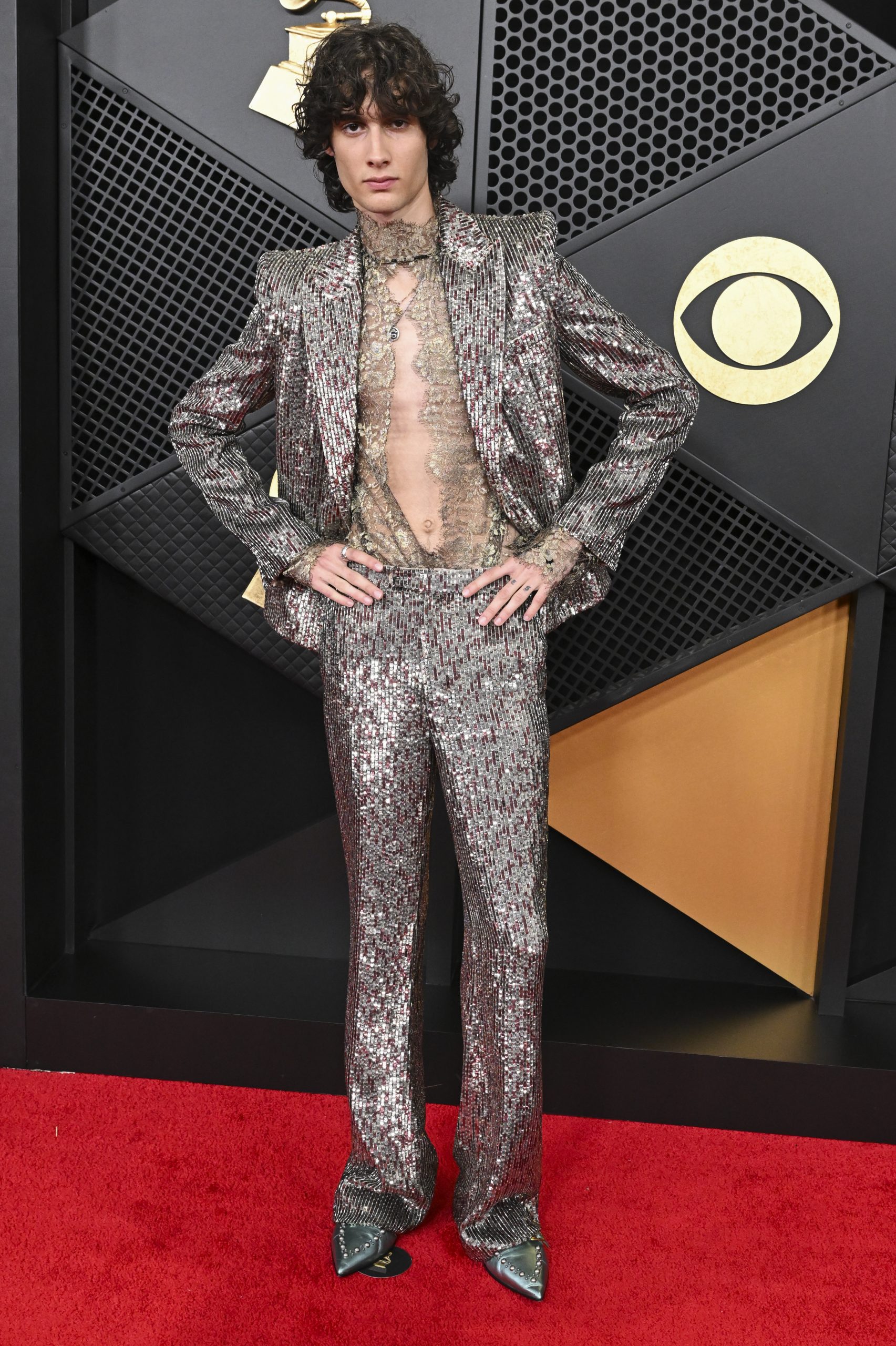 Grammy Awards 2026: Οι πιο εντυπωσιακές εμφανίσεις στο κόκκινο χαλί 9